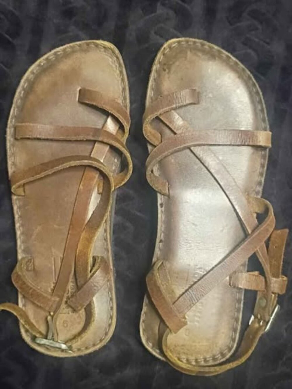Jolly Knocker Brown Leather Strappy Sandals – Women's Size 9